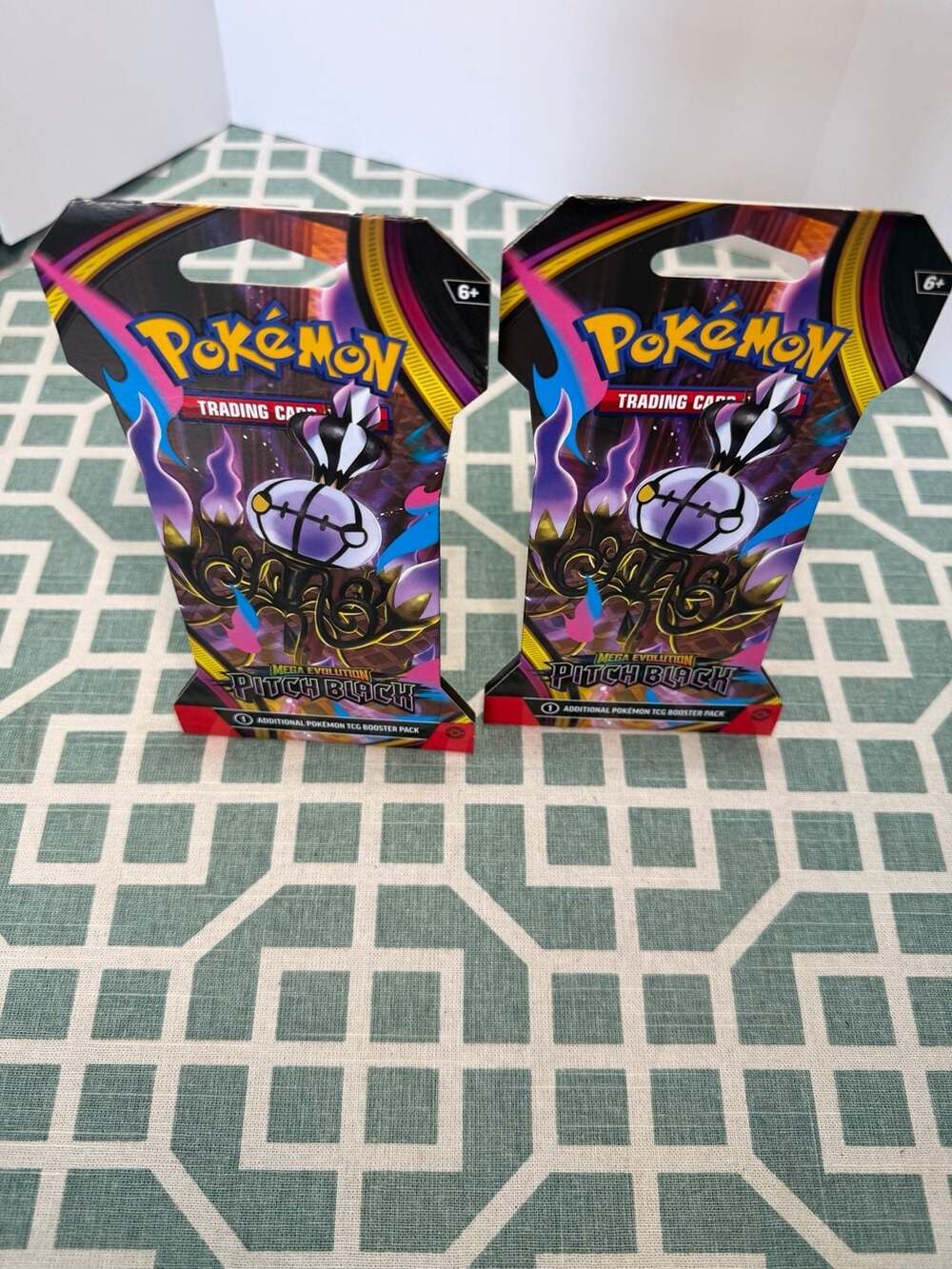 Pokémon TCG Mega Evolution Pitch Black Sleeved Booster Pack (Set of 2)